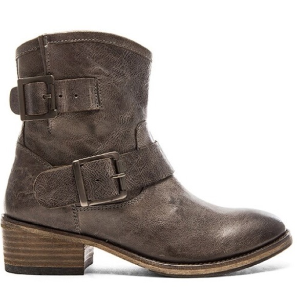 Seychelles || Castanets Moto Boots in Grey Taupe Ankle Booties Buckles 7 - Picture 12 of 12